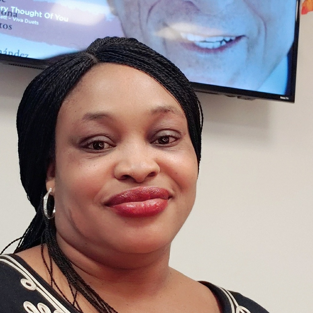 Meet your Posher, Iniobong